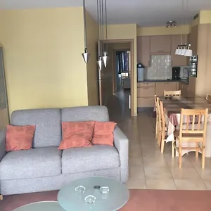  Appartement Gelegen App Met Lateraal Zeezicht